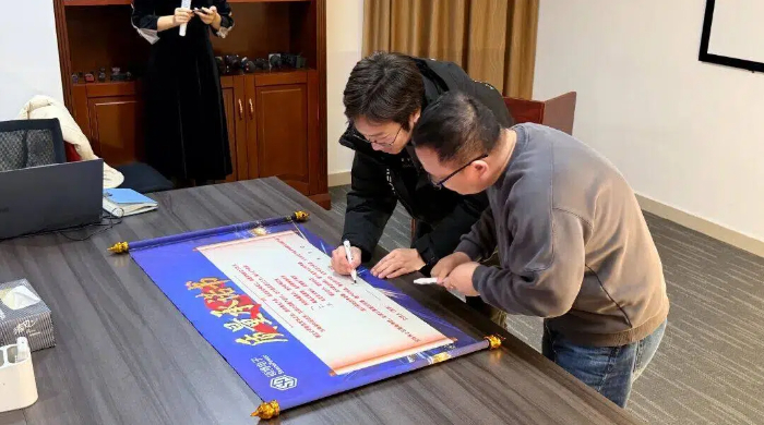 010403.jpg 010403.jpg